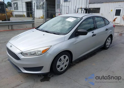 2016 Ford Focus S из США, поврежденный, VIN 1FADP3E20GL210816